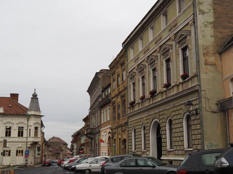 Okbrasov - Apartment & Studio In The Heart Of Old Town, Moments Away From The Black Church Exterior photo